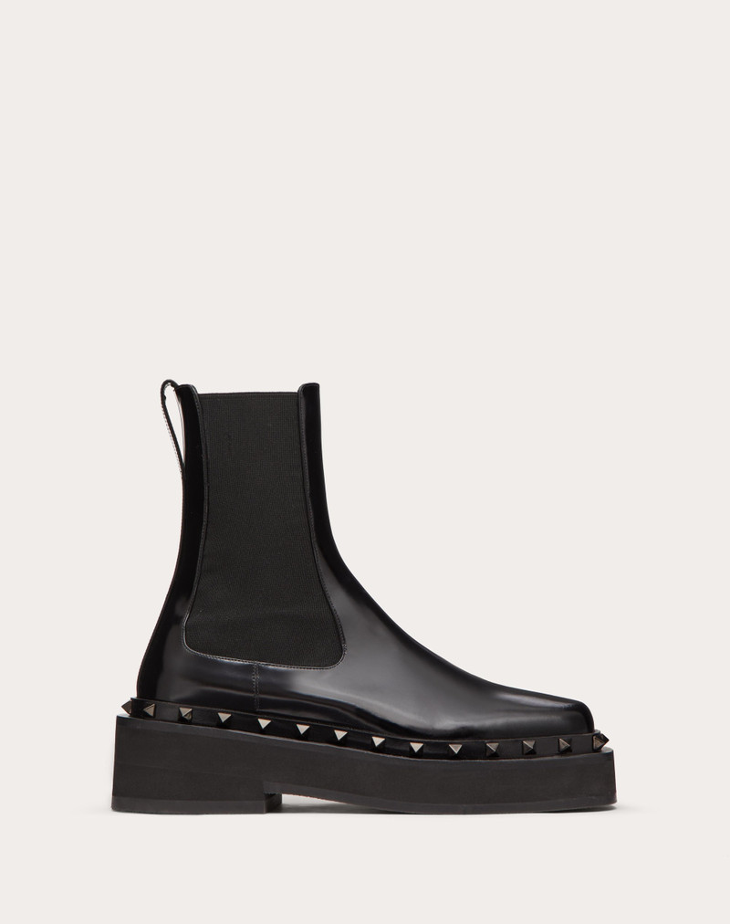 M-WAY ROCKSTUD BEATLE IN CALFSKIN WITH TONE-ON-TONE STUDS 50 MM 1