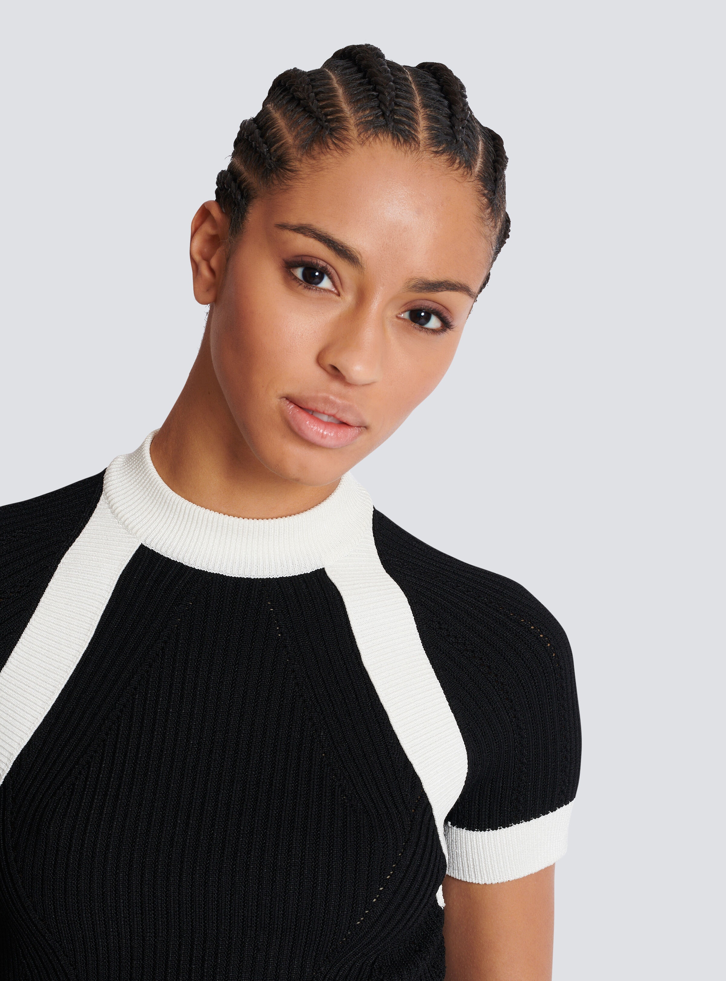 Short-sleeved knit top - 7