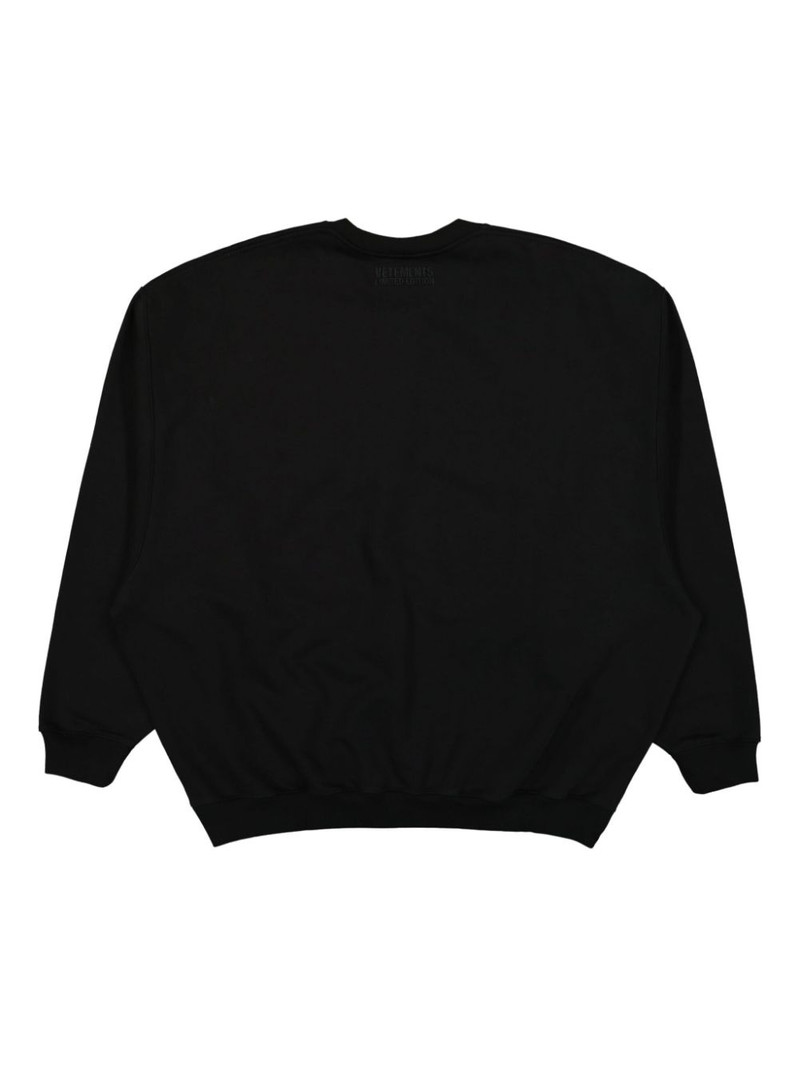 VETEMENTS logo-embroidered sweatshirt outlook