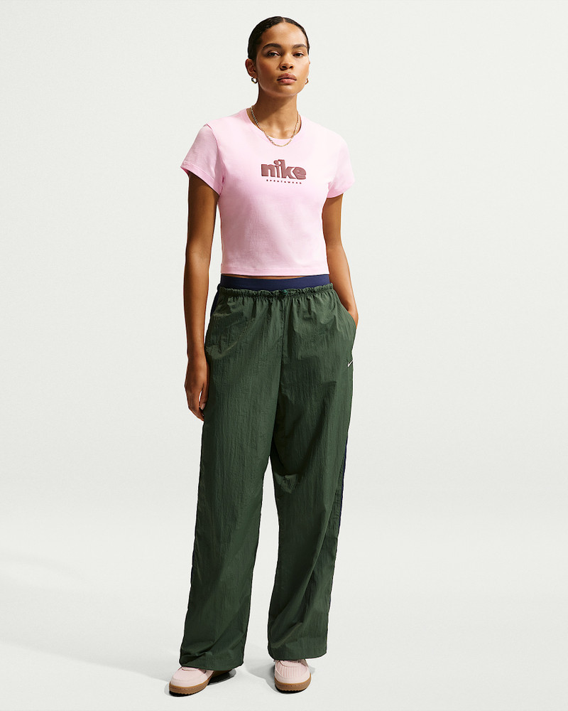 Nike Sportswear Club Women's Short-Sleeve T-Shirt 4