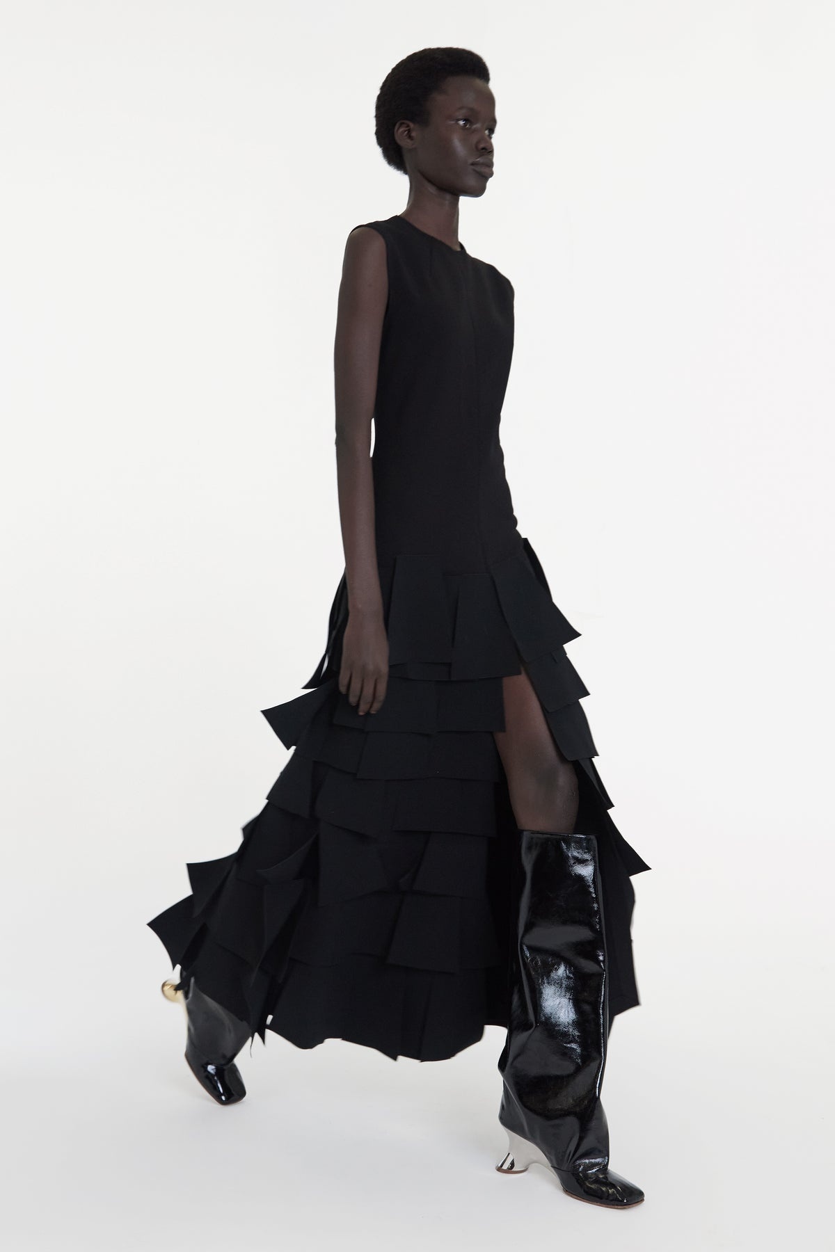 SLEEVELESS DRESS WITH LASER CUT ELEMENTS BLACK - 3