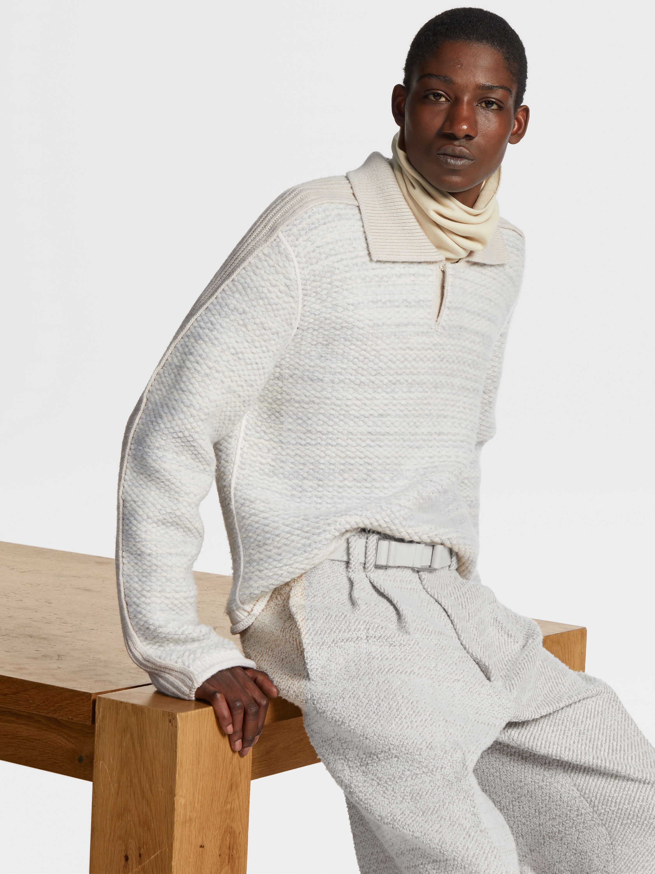 LIGHT GREY AND IVORY WOOL POLO SWEATER - 5
