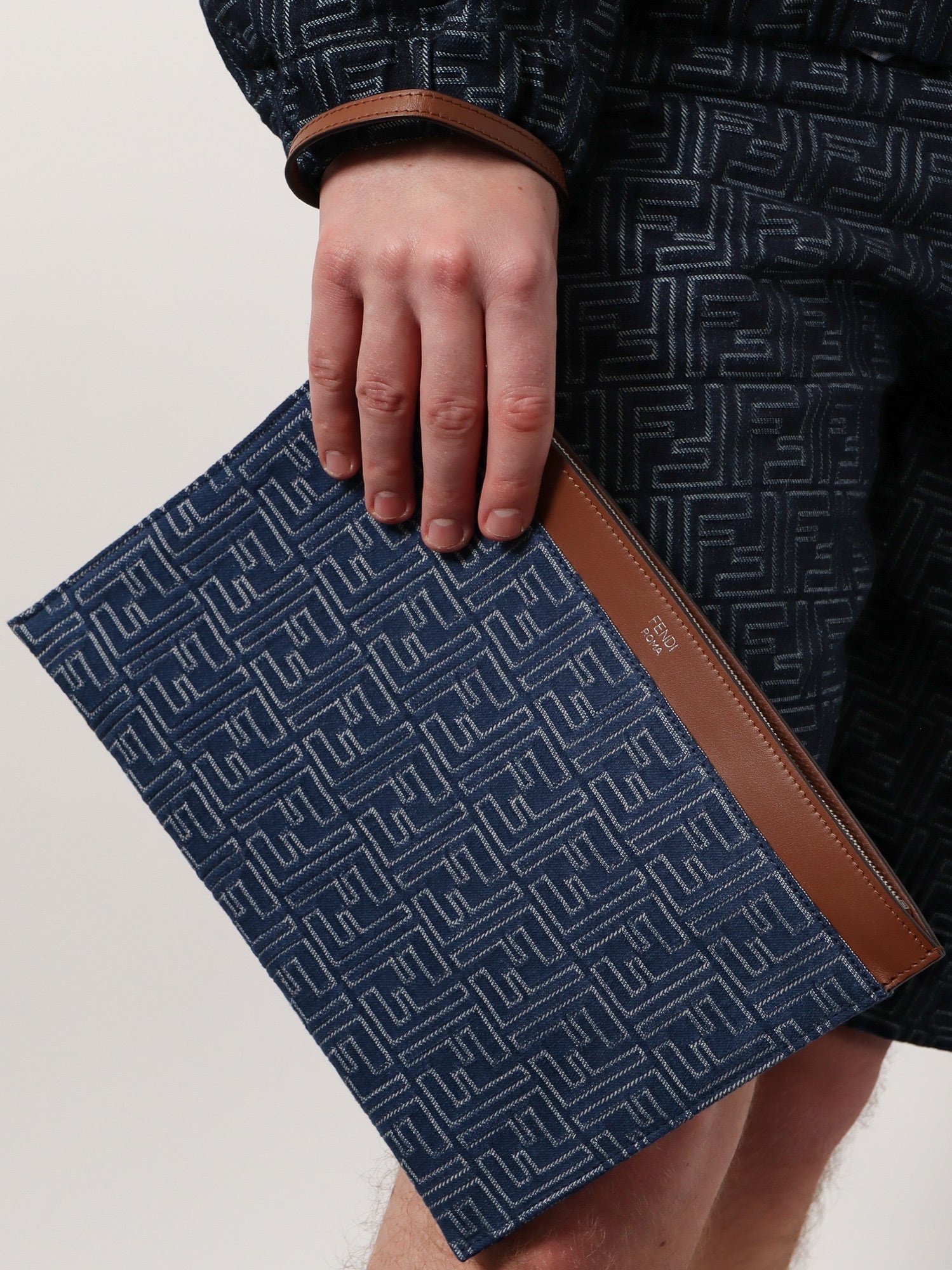 Fendi Ff Jacquard Denim Clutch - 2