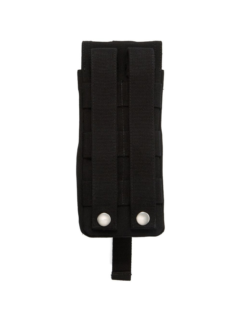 buckle-fastening can pocket 3