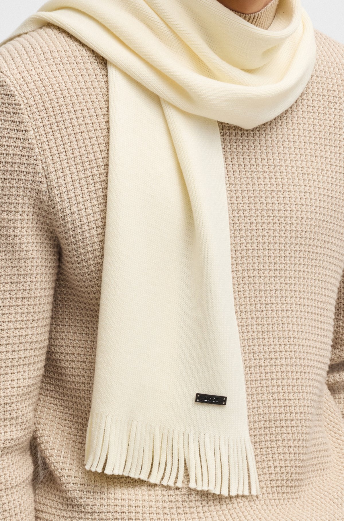 RASCHEL-KNIT SCARF IN MERINO WOOL - 3