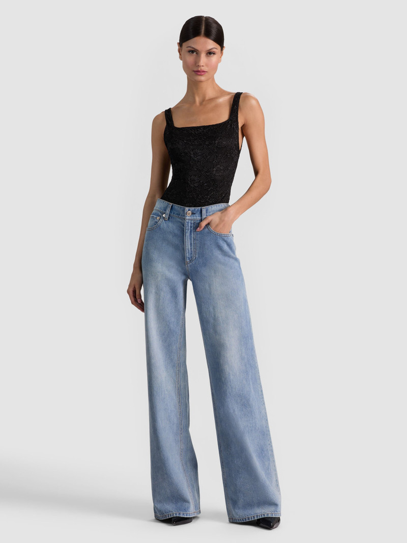 CHIC JEAN 3