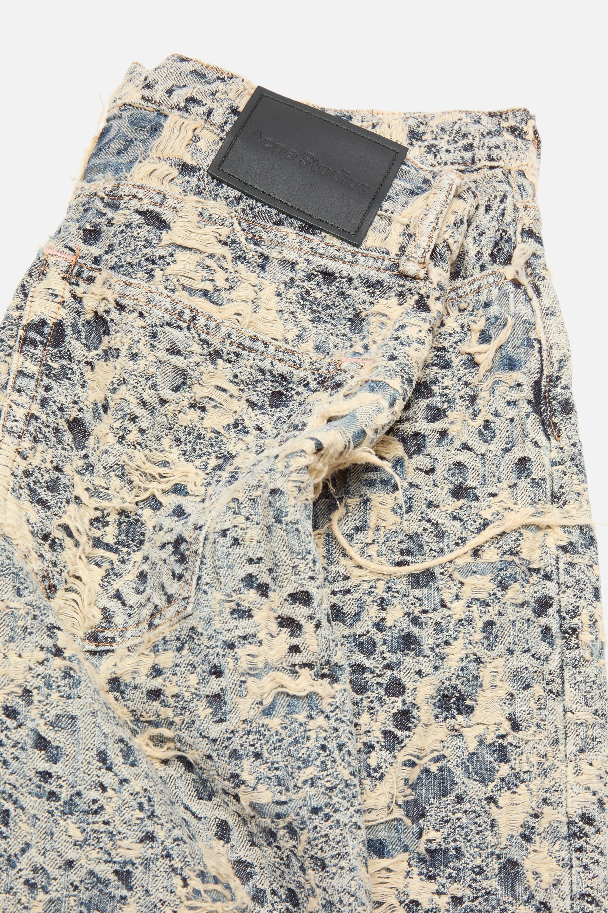 Baggy fit jeans - 1981 Distressed Monogram - Mid Blue - 8