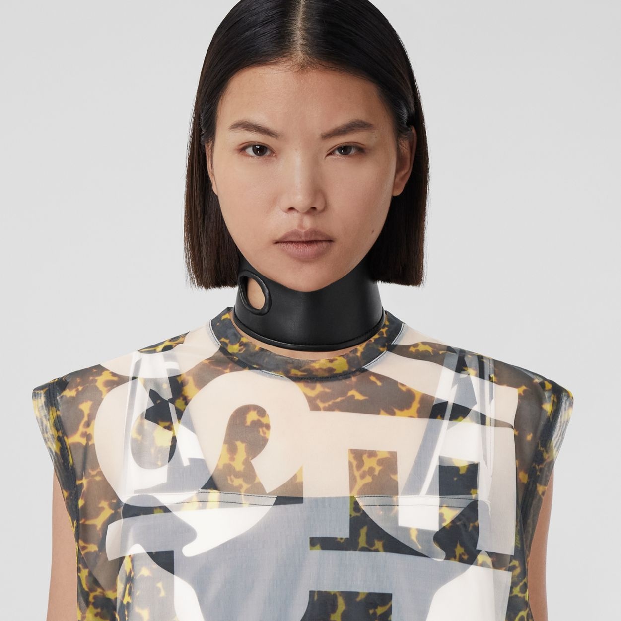 Sleeveless Slogan Print Top - 3