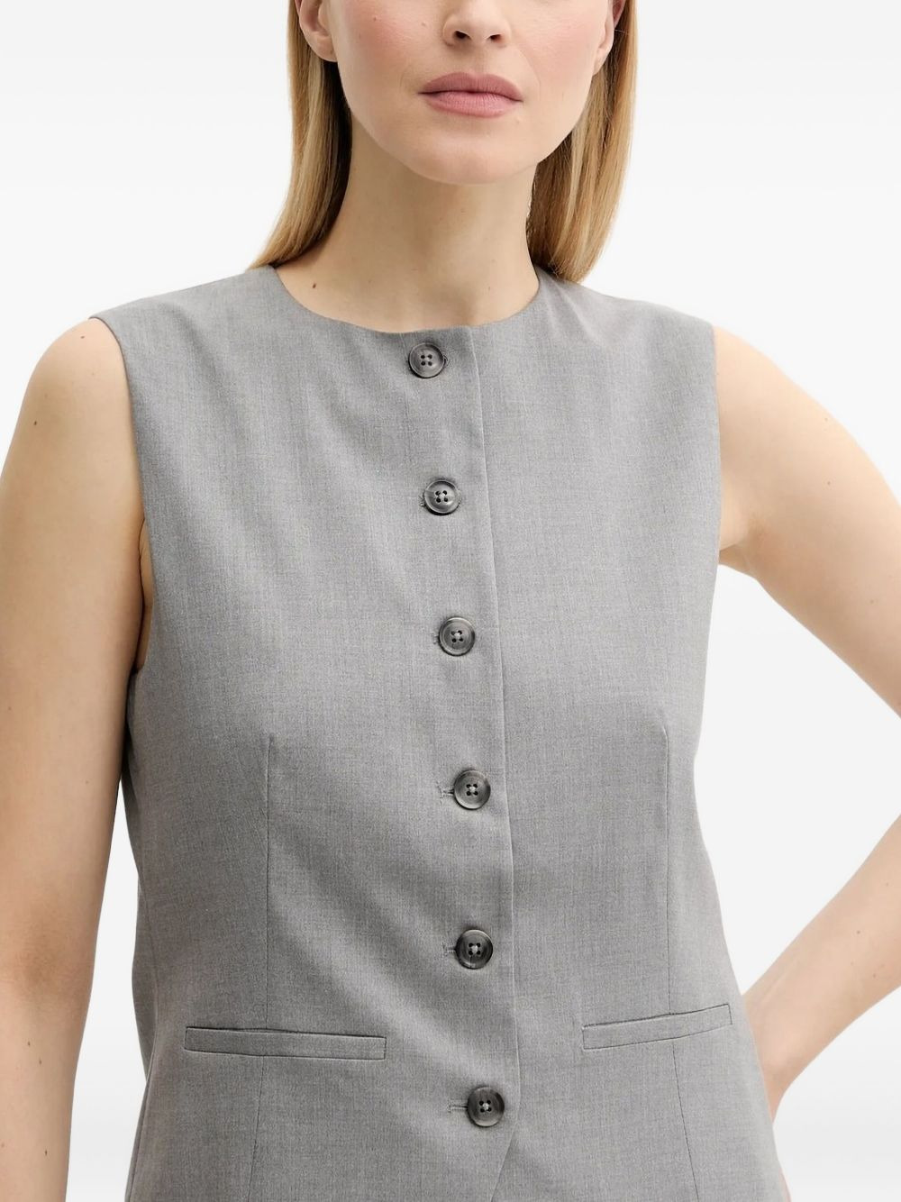 button-fastening sleeveless top - 3