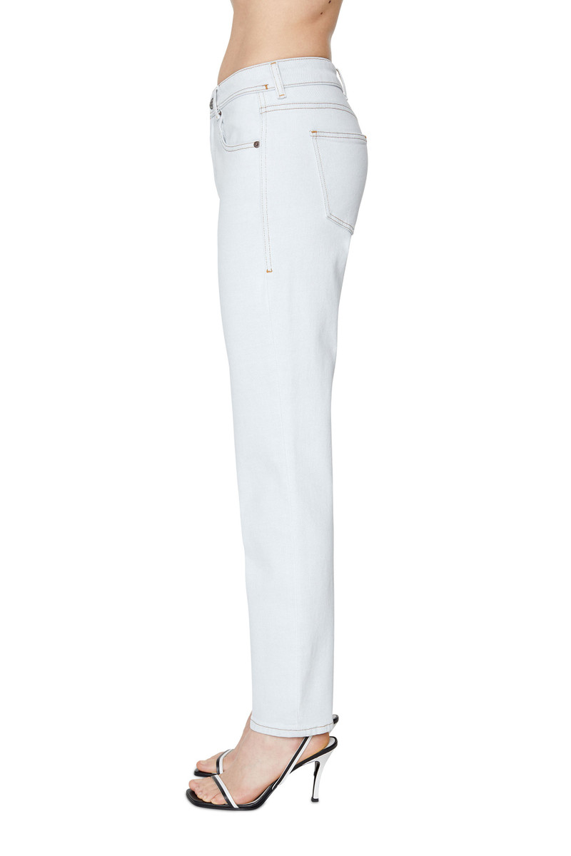 2004 09C06 TAPERED JEANS 6
