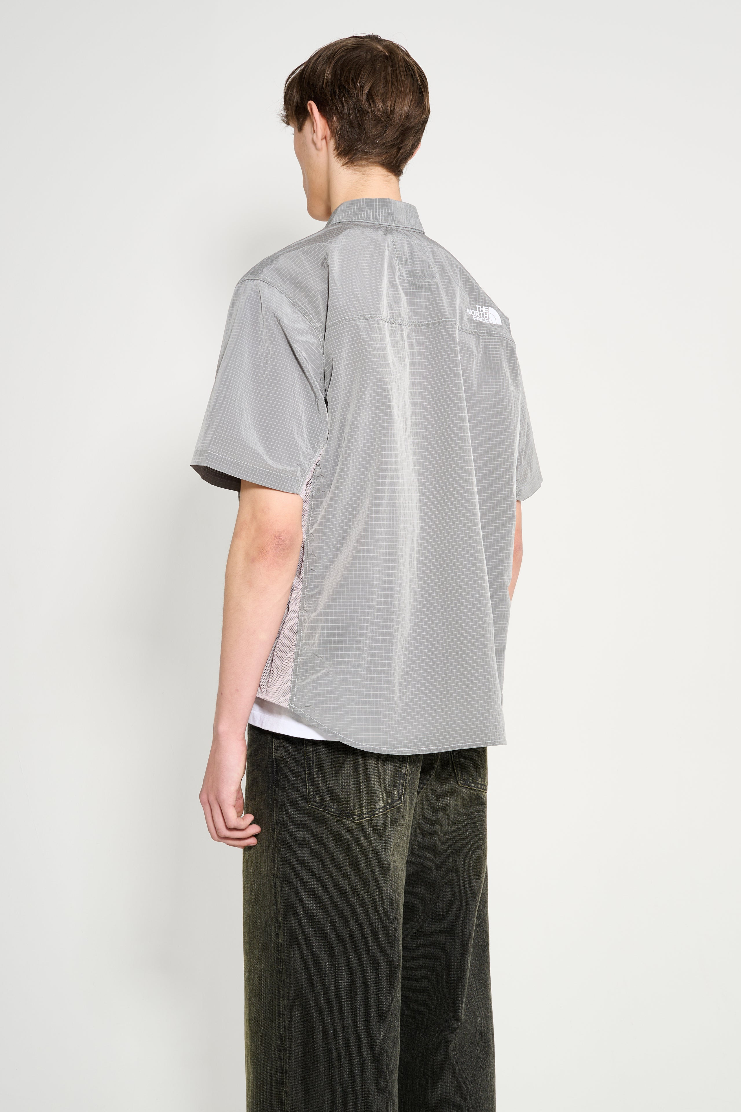 THE NORTH FACE FABRIC MIX SHORT SLEEVE SHIRT HIGH RISE GREY - 3