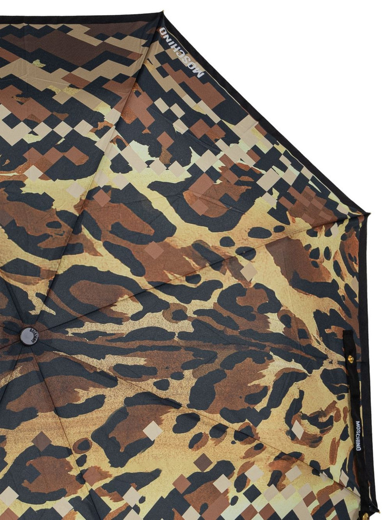 pixel-print umbrella 4
