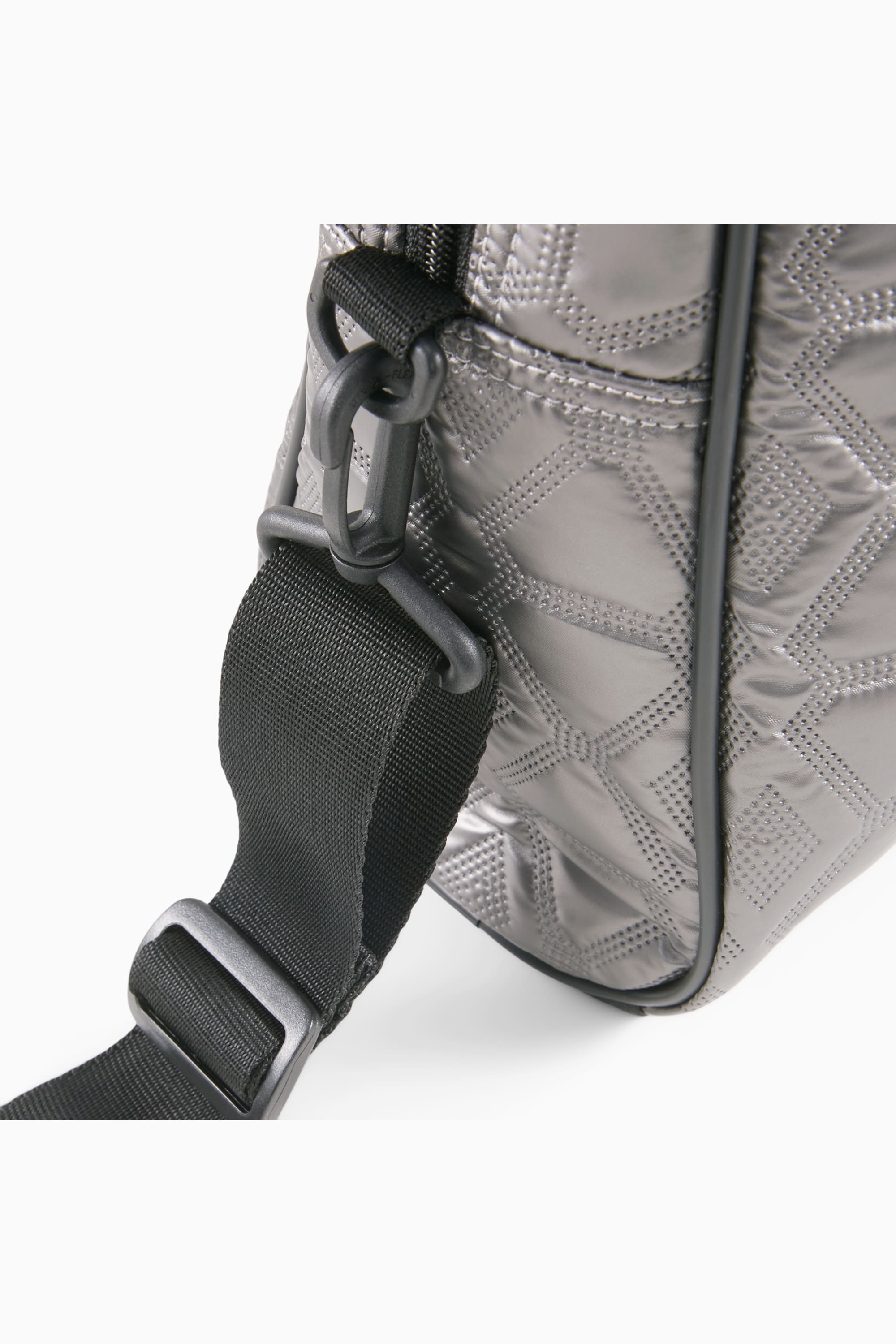 Classics Archive Women's Grip Bag - 3