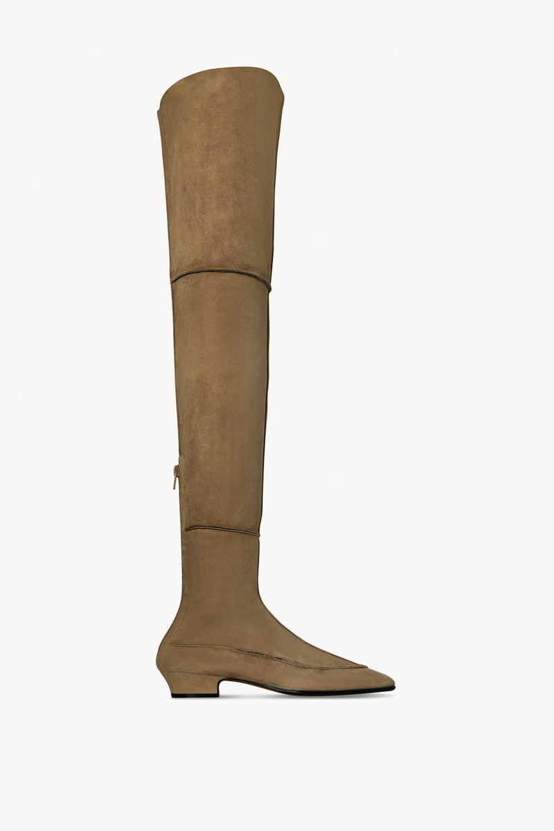 Awar Knee Boot in Shearling 1