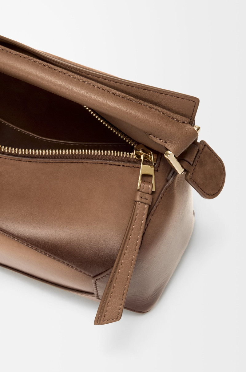 Small Puzzle Edge bag in gradient patent nubuck 9