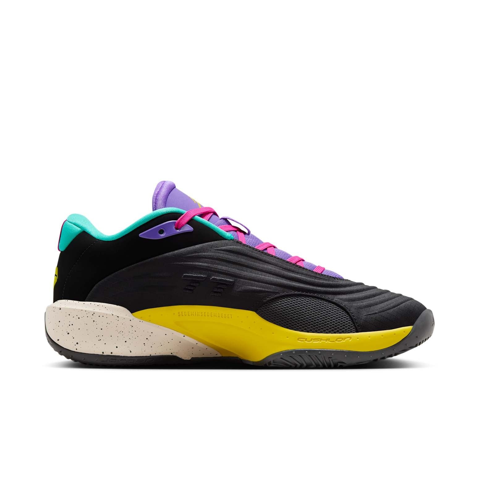Air Jordan Luka 3 'Black Hyper Jade Pink' FQ1284-002 - 2