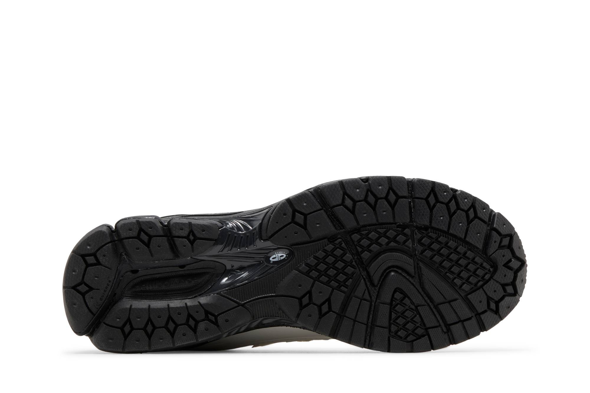 Comme des Garçons Homme x 1906R 'White Black' - 4