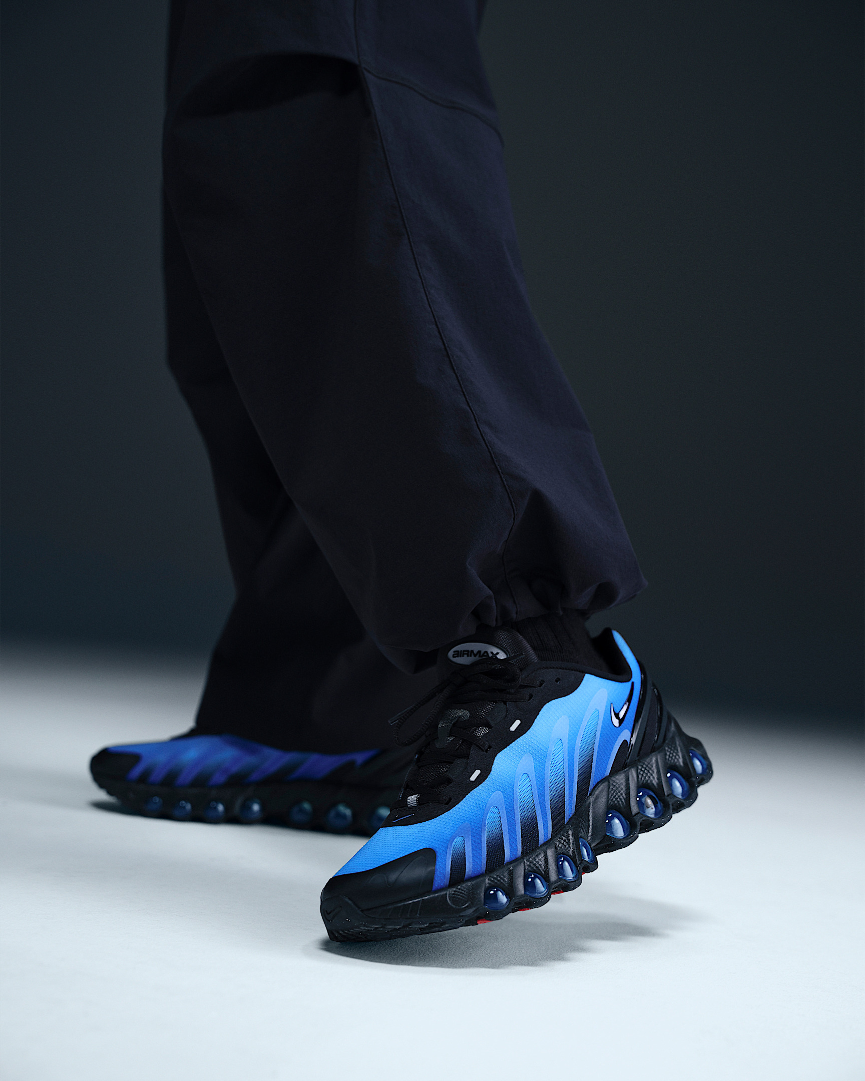 Nike Air Max Dn8 Men's Shoes - 11