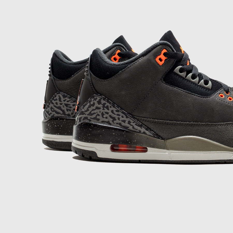 AIR JORDAN 3 RETRO "FEAR" - 5