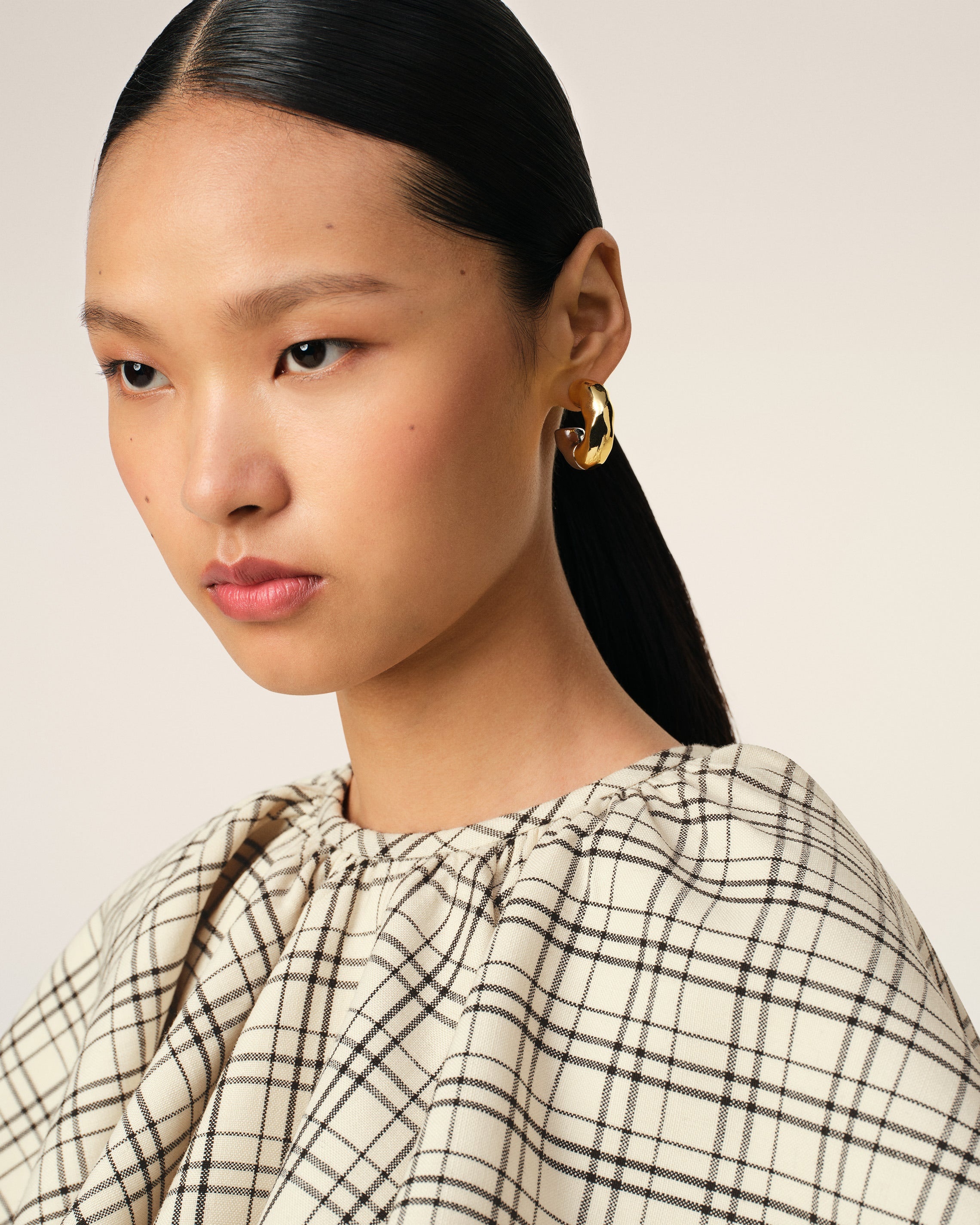 BEIGE CHECKED WOOL RUFFLED TOP - 4