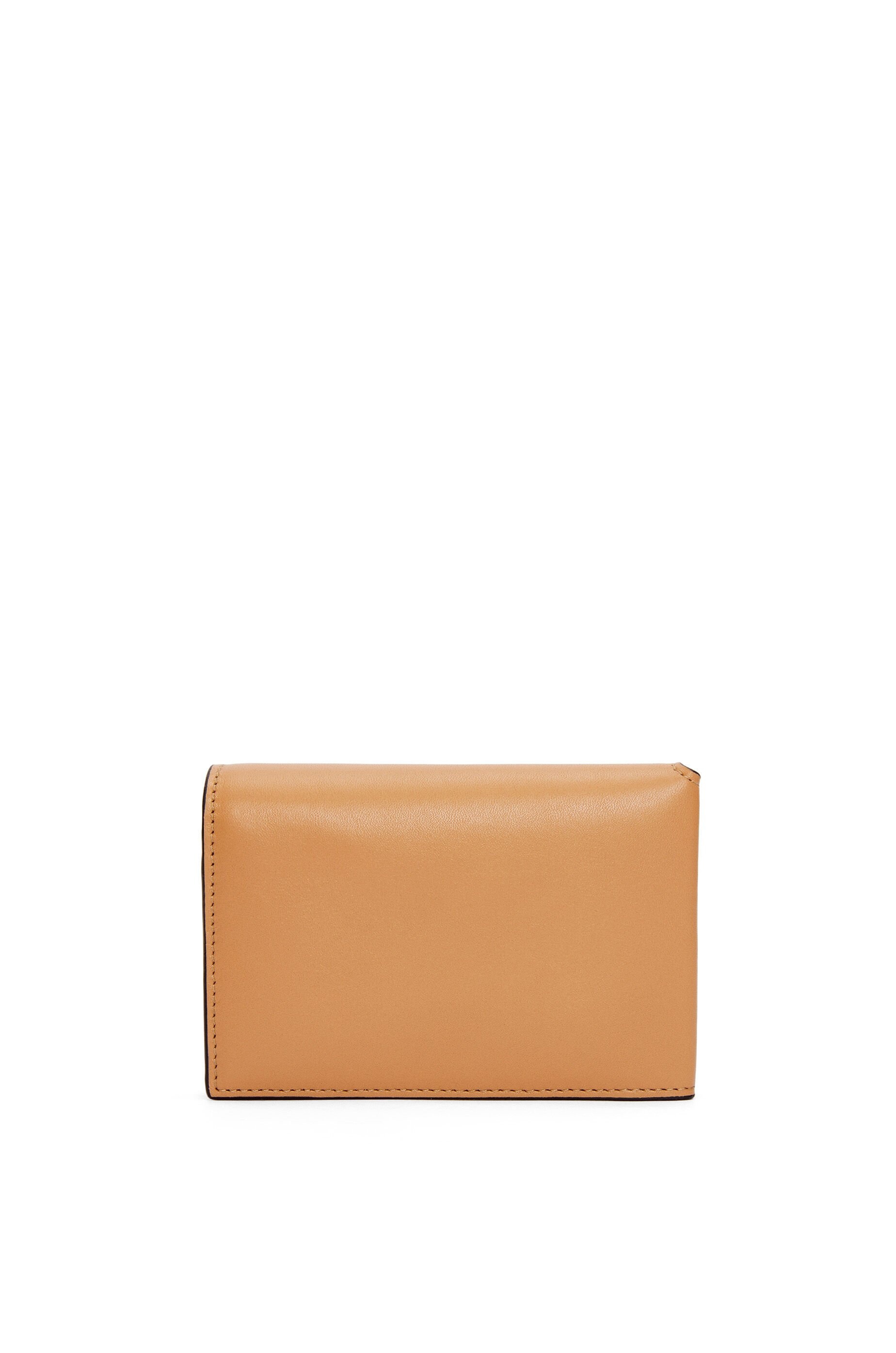 Folded wallet in shiny nappa calfskin - 4