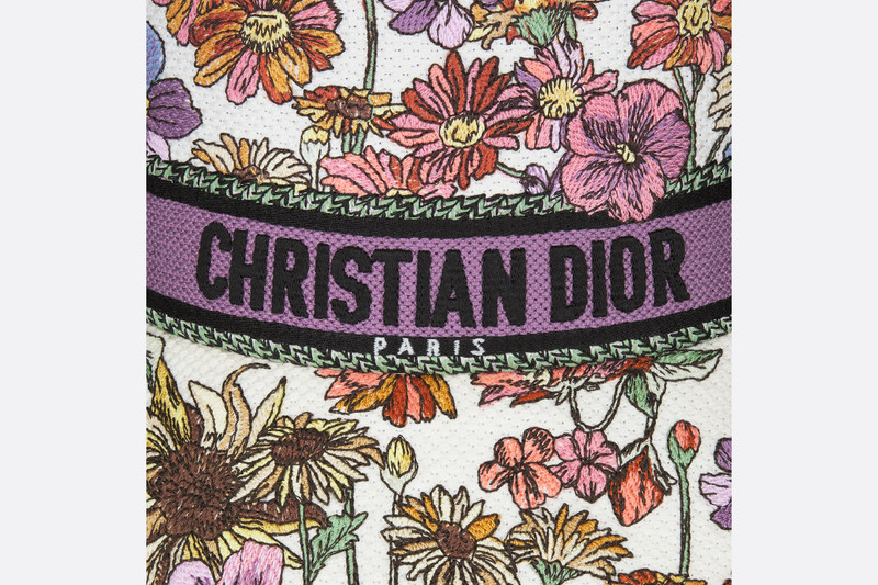 D-Bobby Dior 4 Saisons Été Small Brim Bucket Hat 5