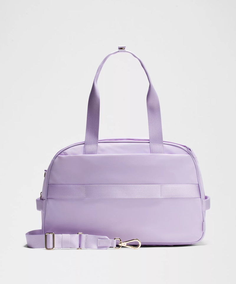 City Essentials Duffle Bag 28L 3