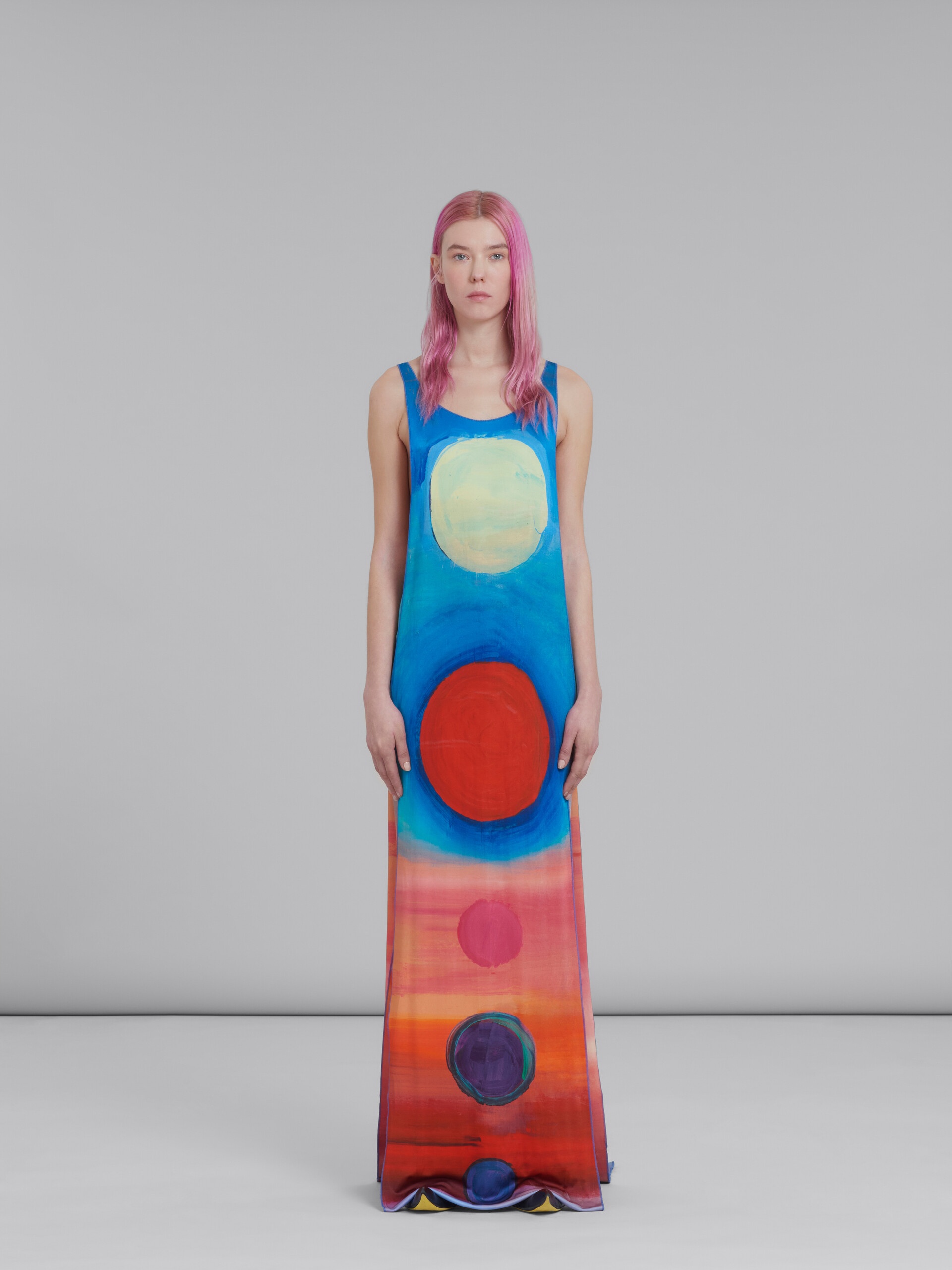 RED DRAPED DRESS WITH NOTTE GIORNO PRINT - 2