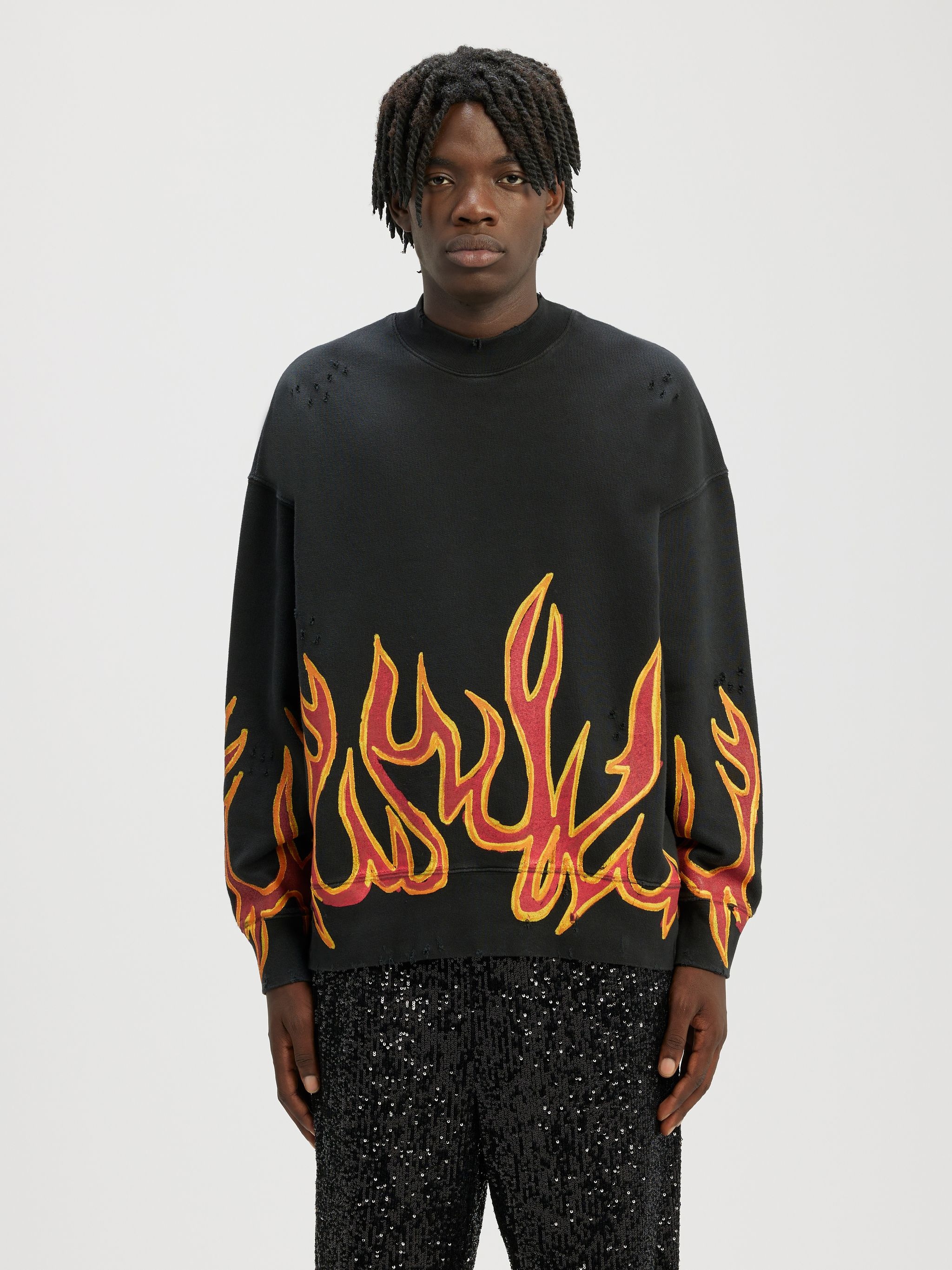 ★関税込★PALM ANGELS Graffiti Flames スウェットシャツ Palm Angels GARMENT DYE GRAFFITI FLAMES SWEATSHIRT | REVERSIBLE