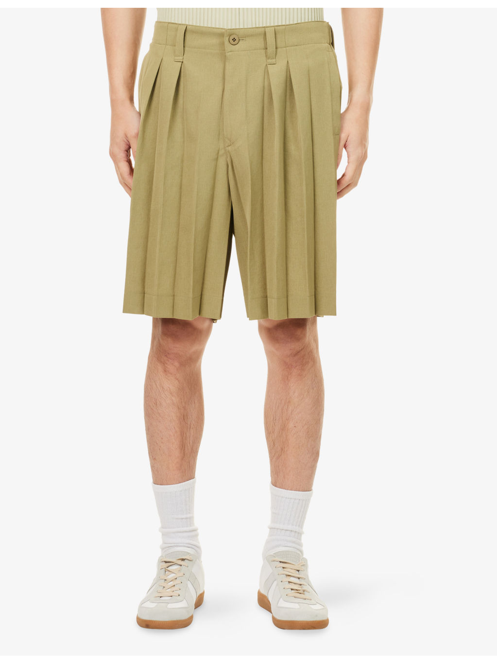 Edge Pleated Woven Shorts - 3