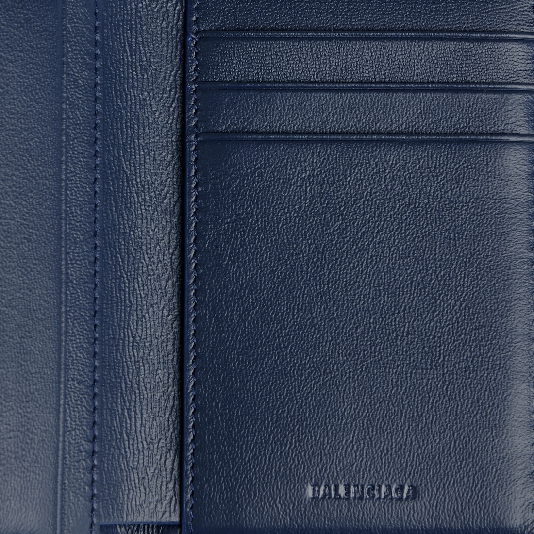 Men's Cash Vertical Bifolded Wallet in Navy/burgundy - 4