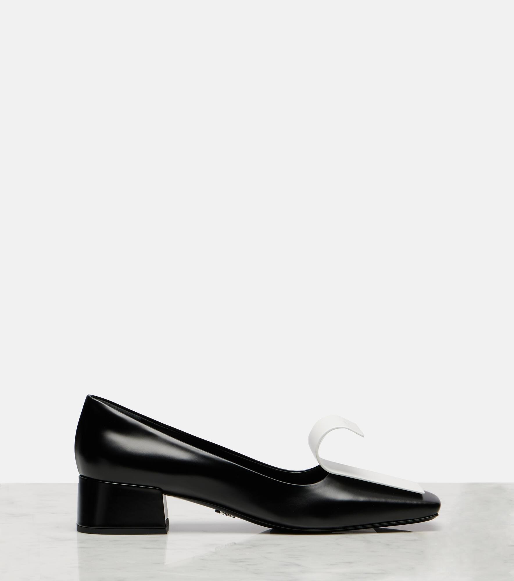 Leather pumps - 4