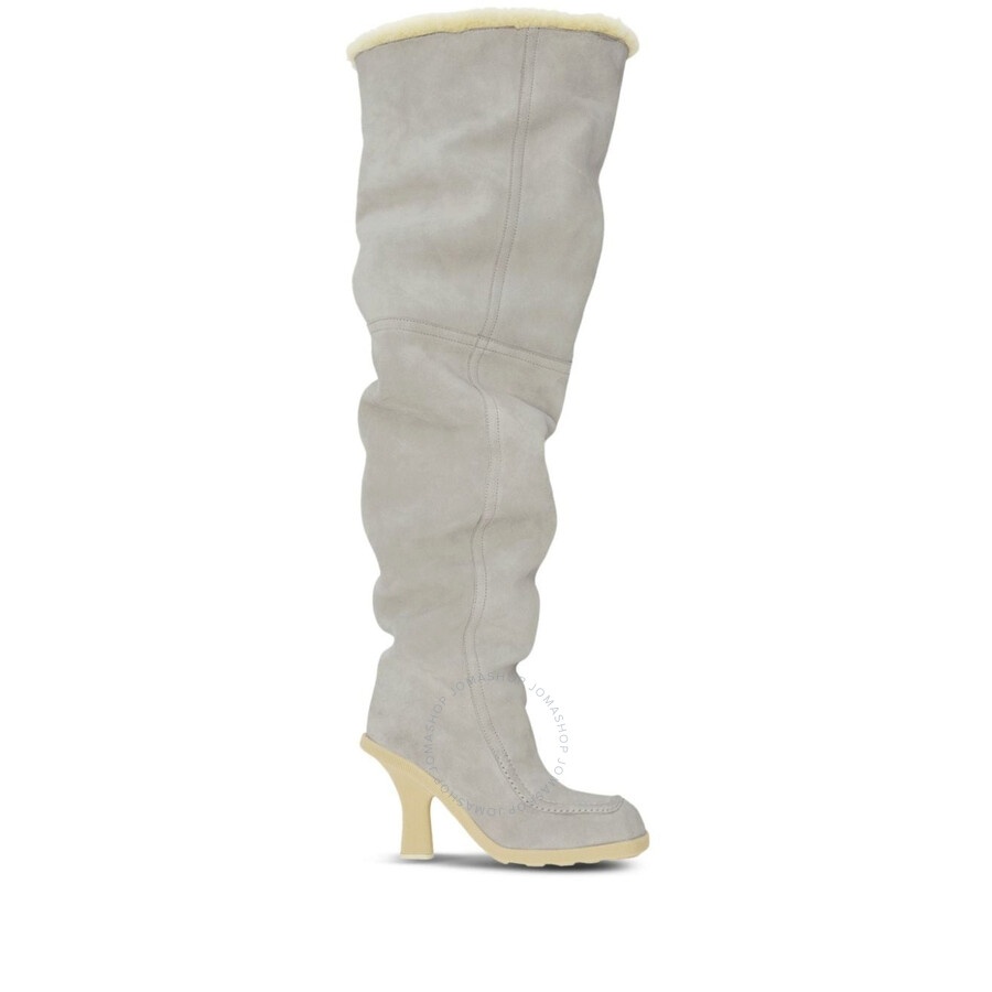 Burberry Suede-shearling Highland Boots 90 In Foam/butter - 1