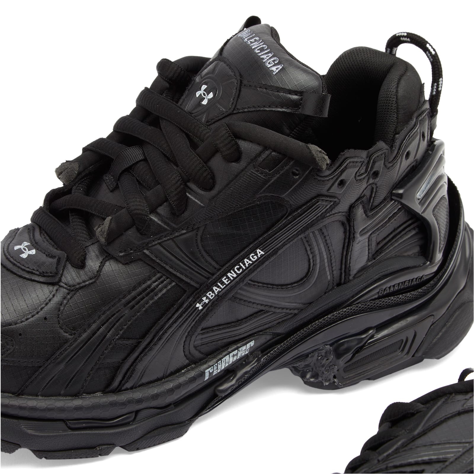 ★人気★【BALENCIAGA】RUNNER RIPSTOP Balenciaga Under Armour Runner Ripstop Black - Nov 2024