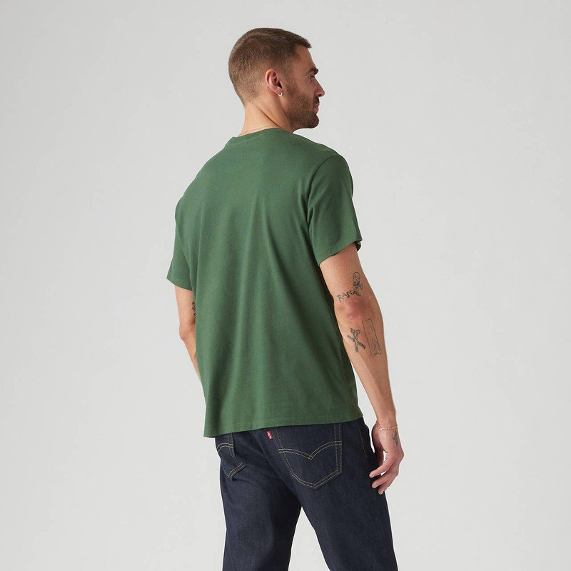 THE ESSENTIAL T-SHIRT 4