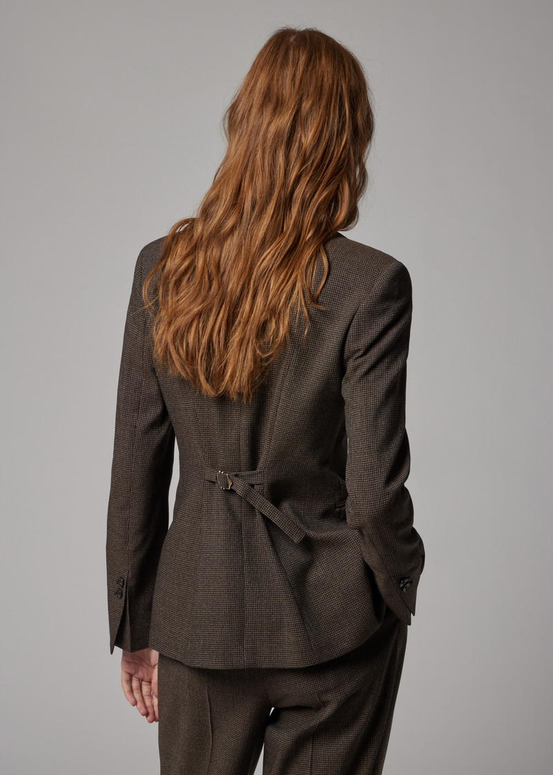 Women's Brown Houndstooth Collarless Two-Piece Suit 9