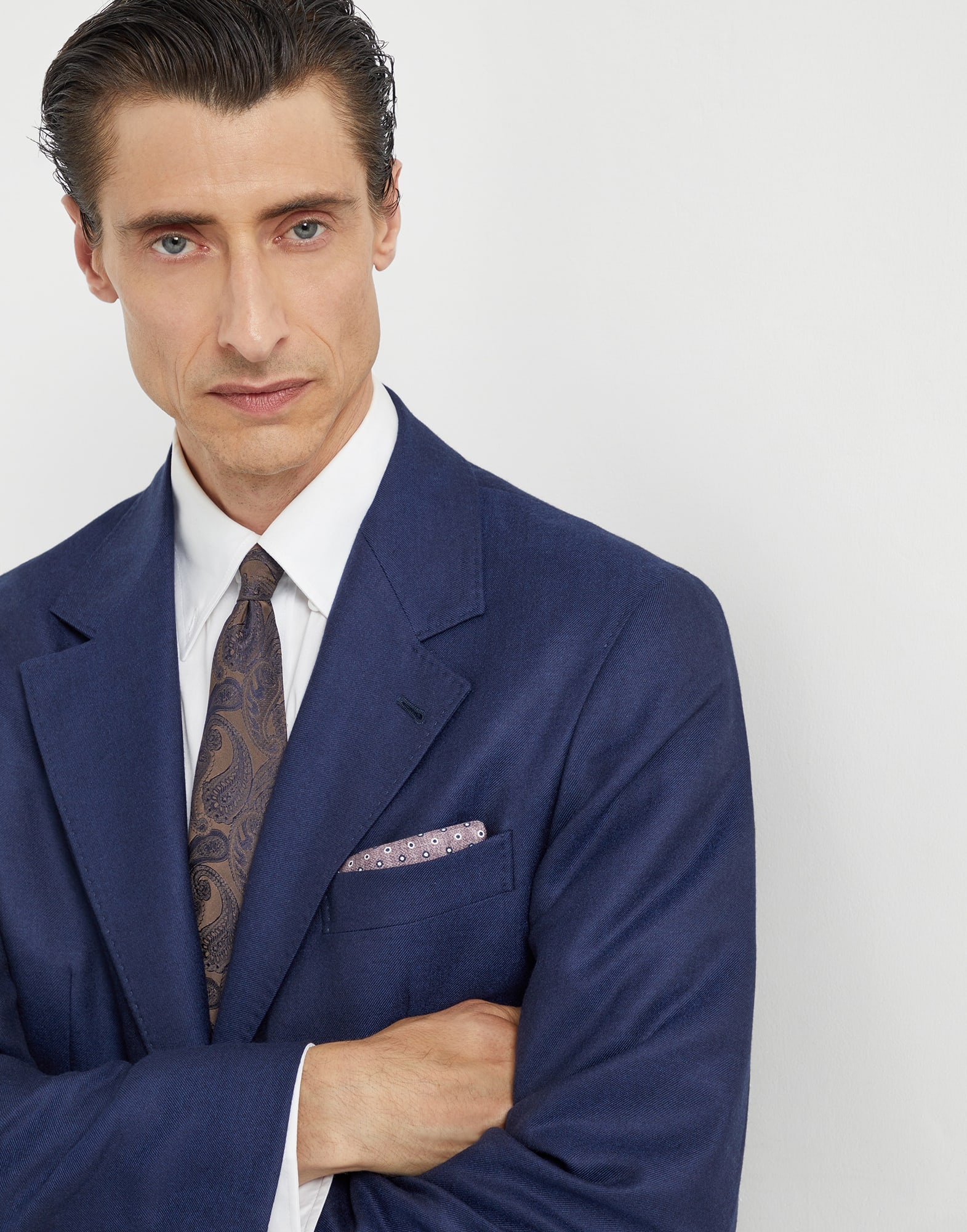 Spotted silk pocket square - 3