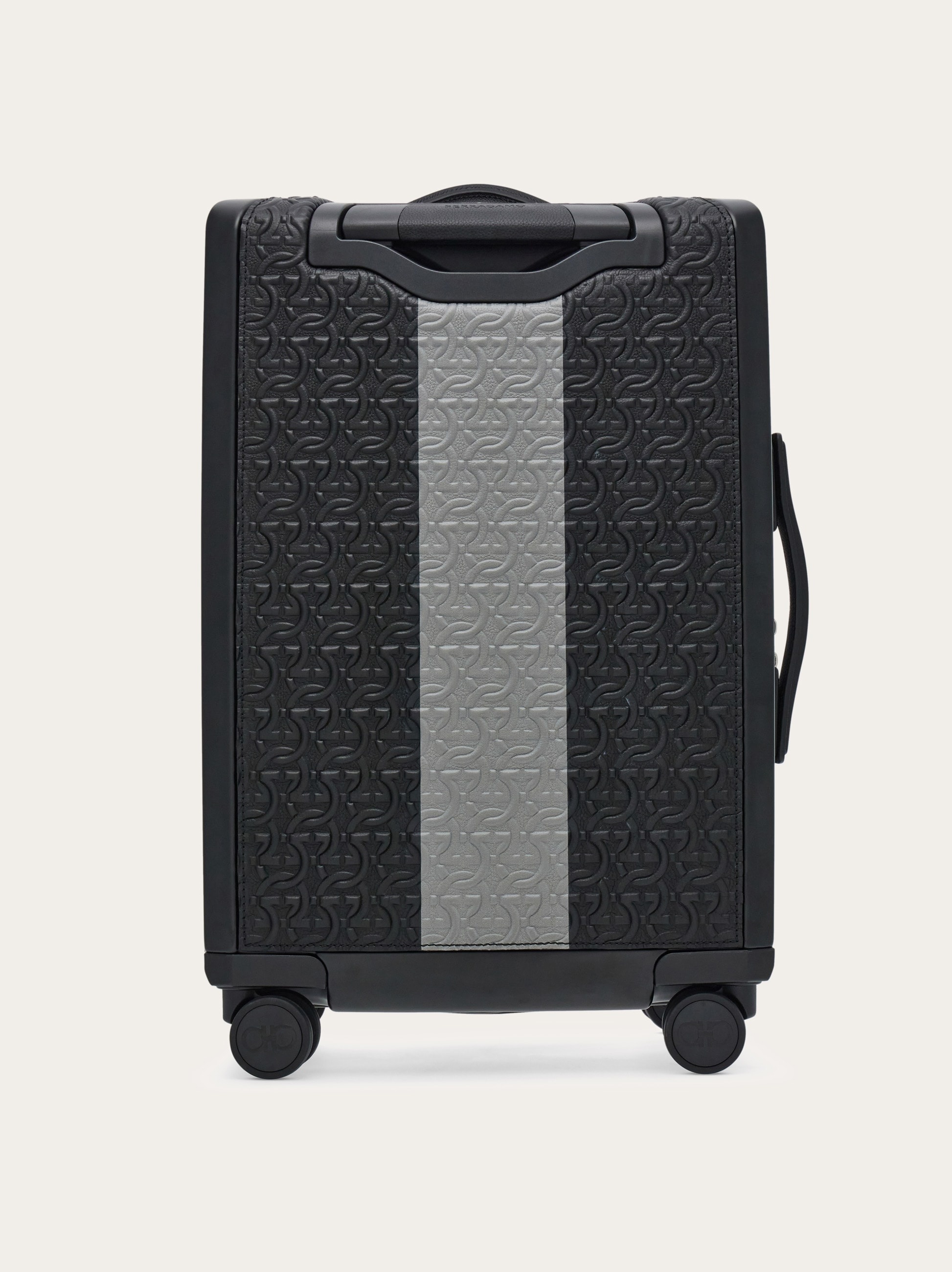 Embossed trolley - 3