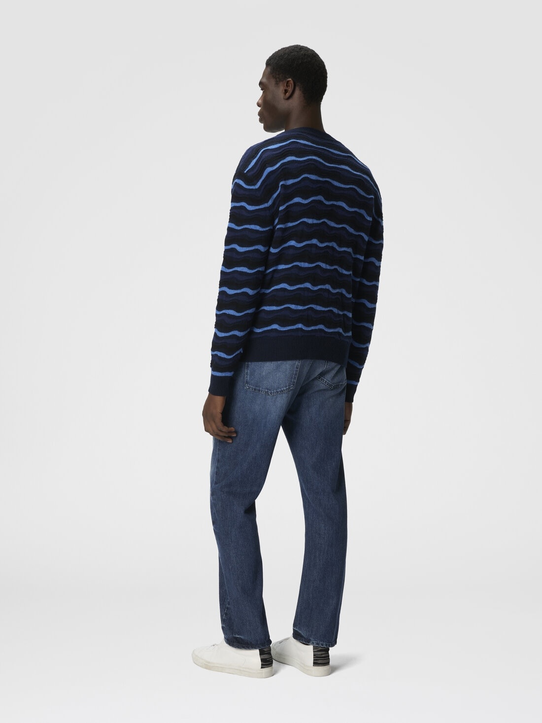 Cardigan in Pure Wool with Wave Stitch - 3