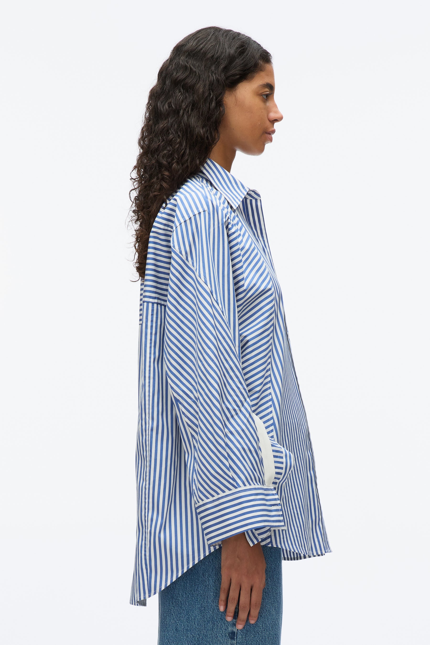Oversized Stripe Shirt with Cascade Sleeves - 3