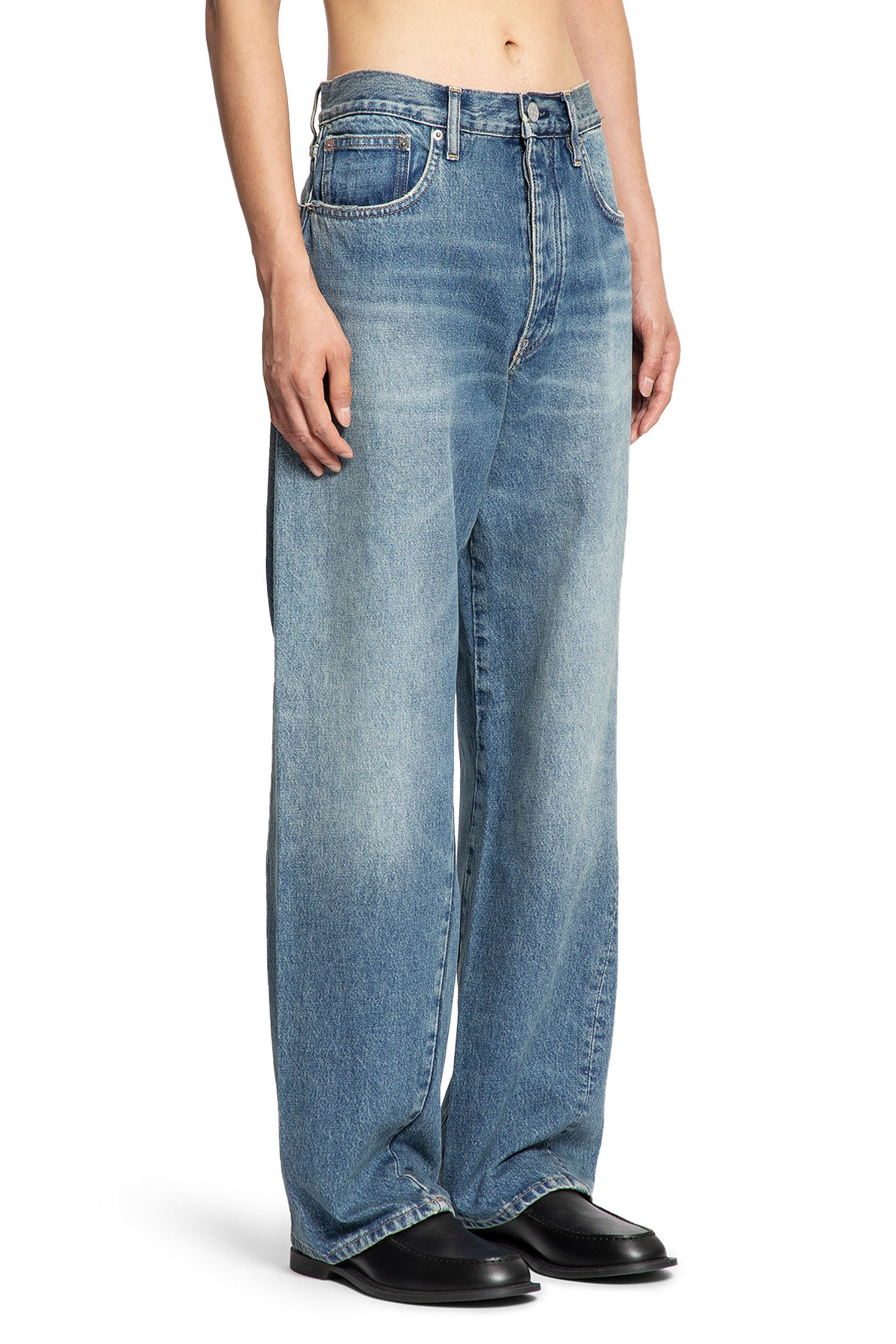 Wide-Twist-Jeans - 2