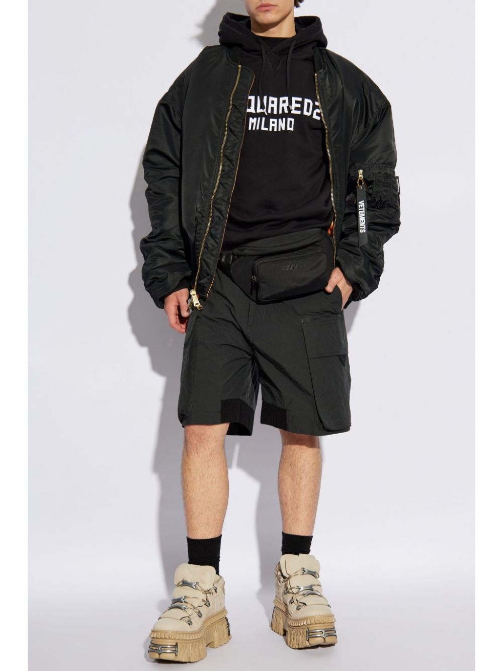 wide-leg cargo shorts - 2