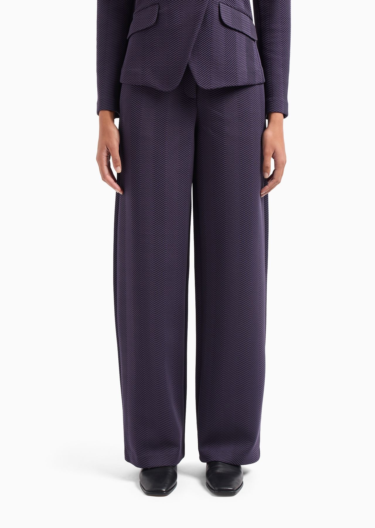 Embossed chevron jacquard jersey trousers - 2