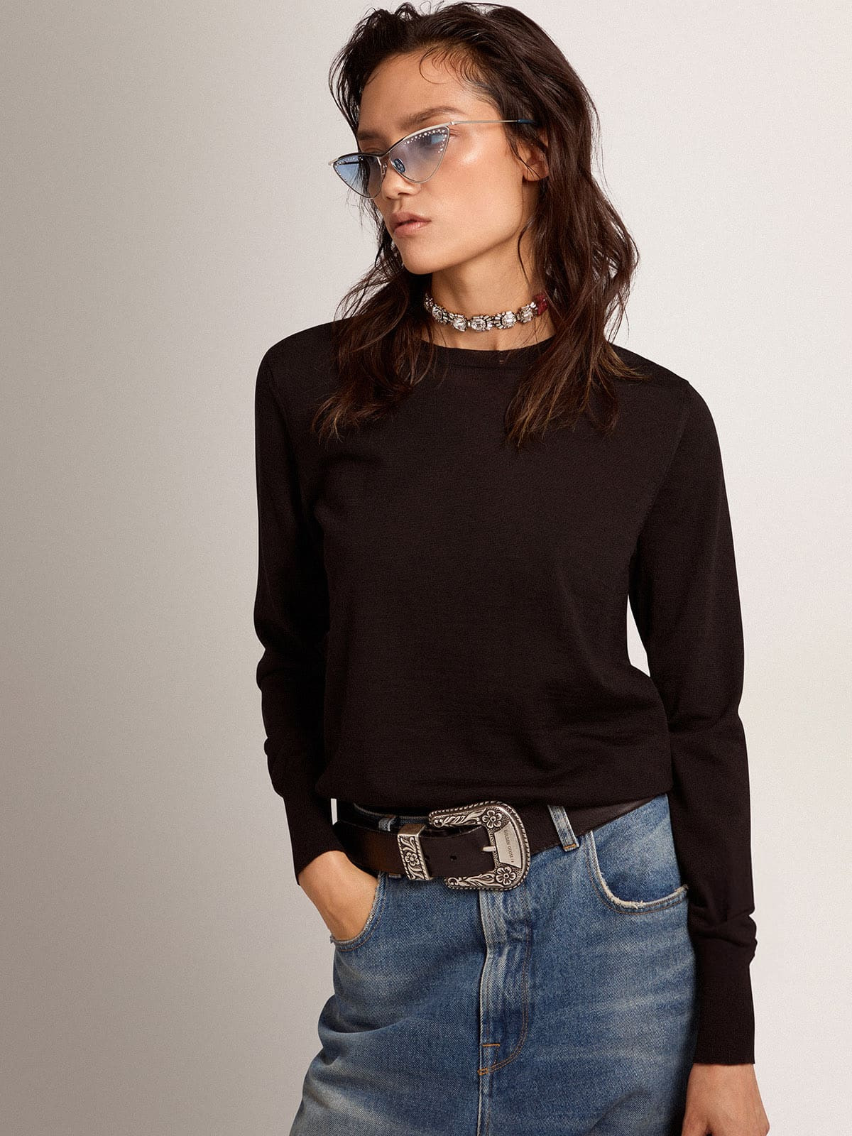 Women's round-neck sweater in black wool - 2