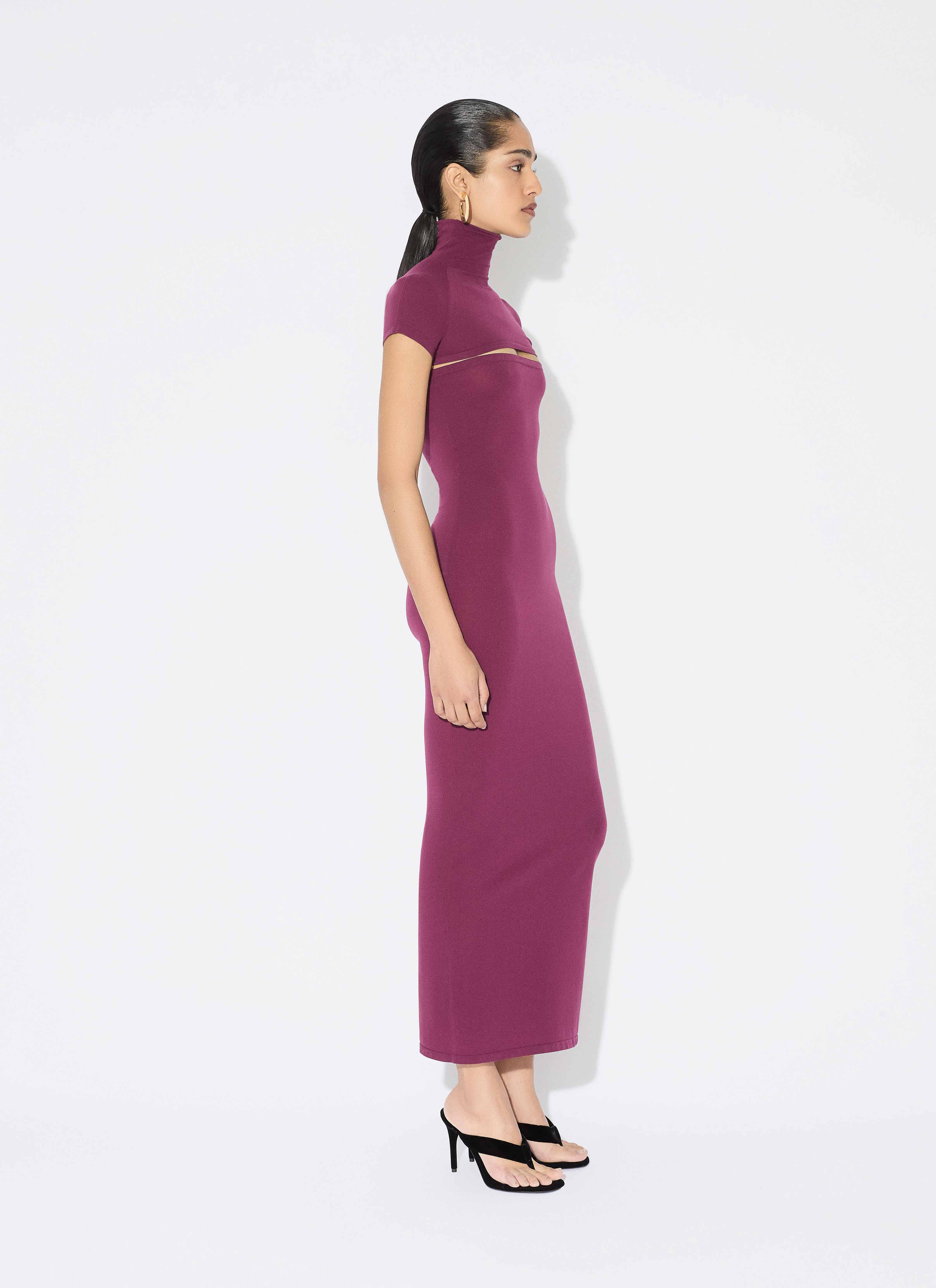 SECOND-SKIN KNIT CUT-OUT DRESS - 5