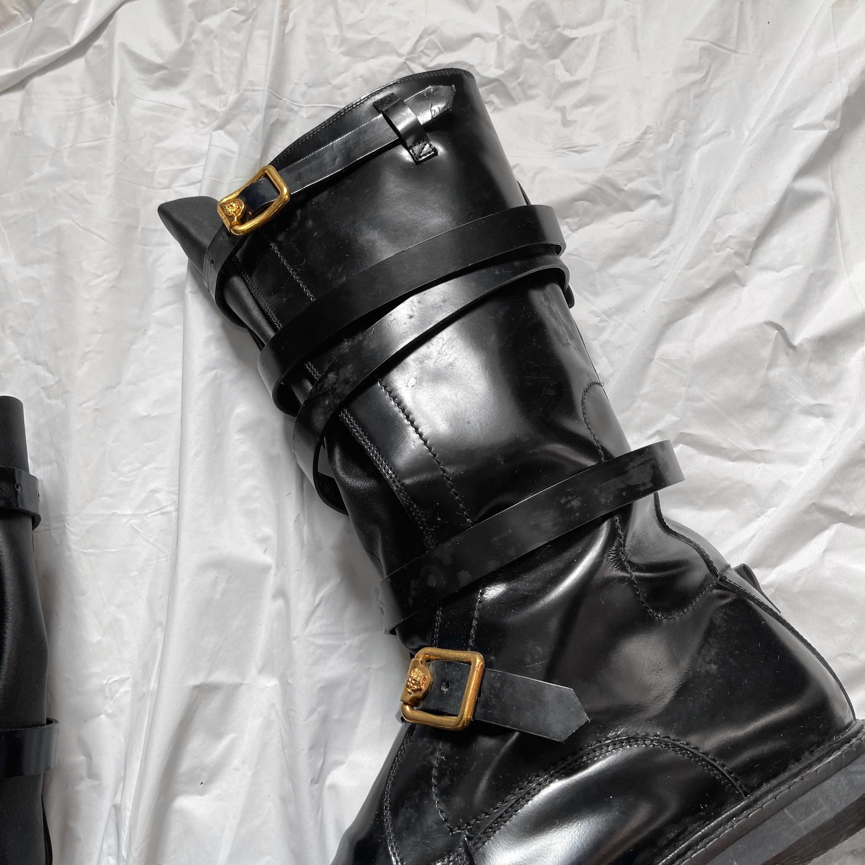 Versace Fall 2013 Bondage Patent Leather Boot 43 - 6