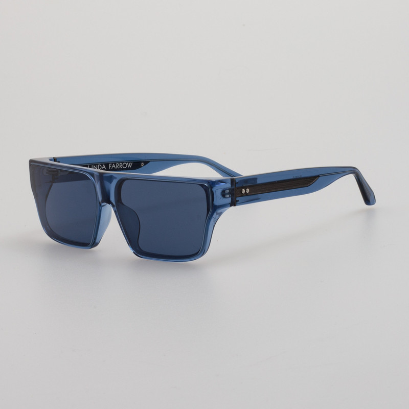 LINDA FARROW Brady Sunglasses in Navy outlook