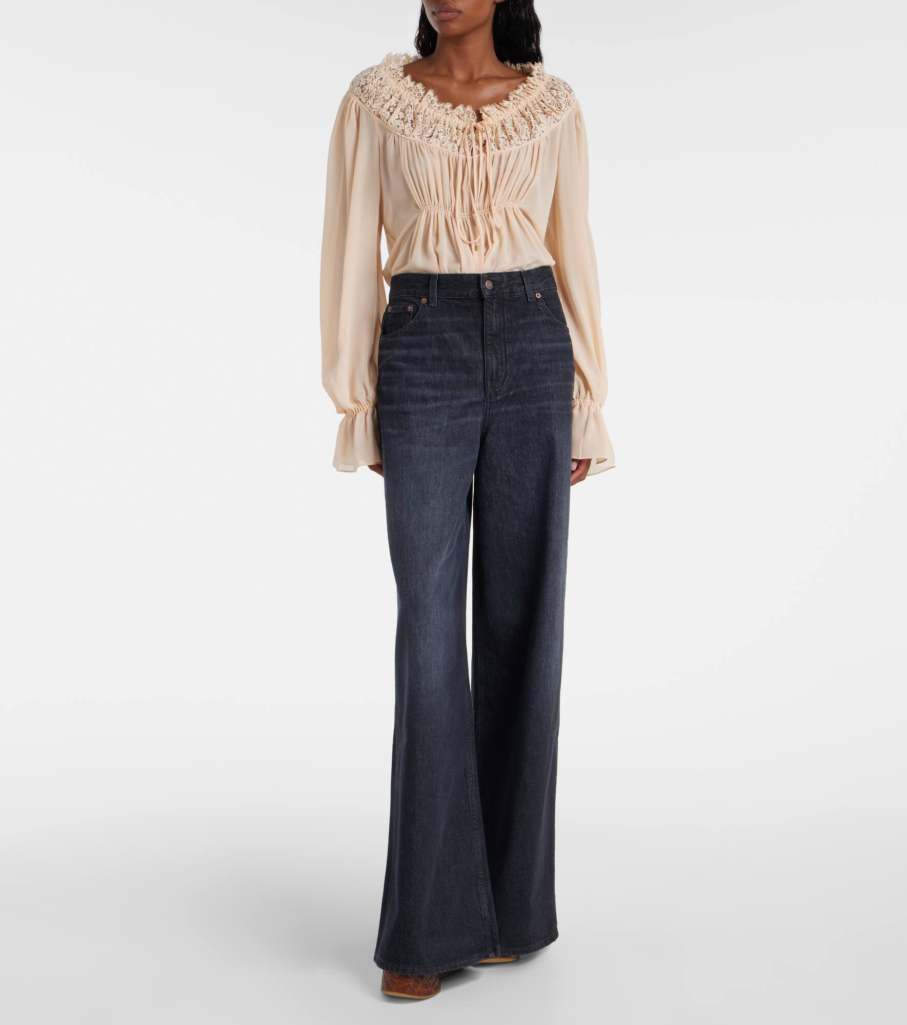 High-rise wide-leg jeans - 6