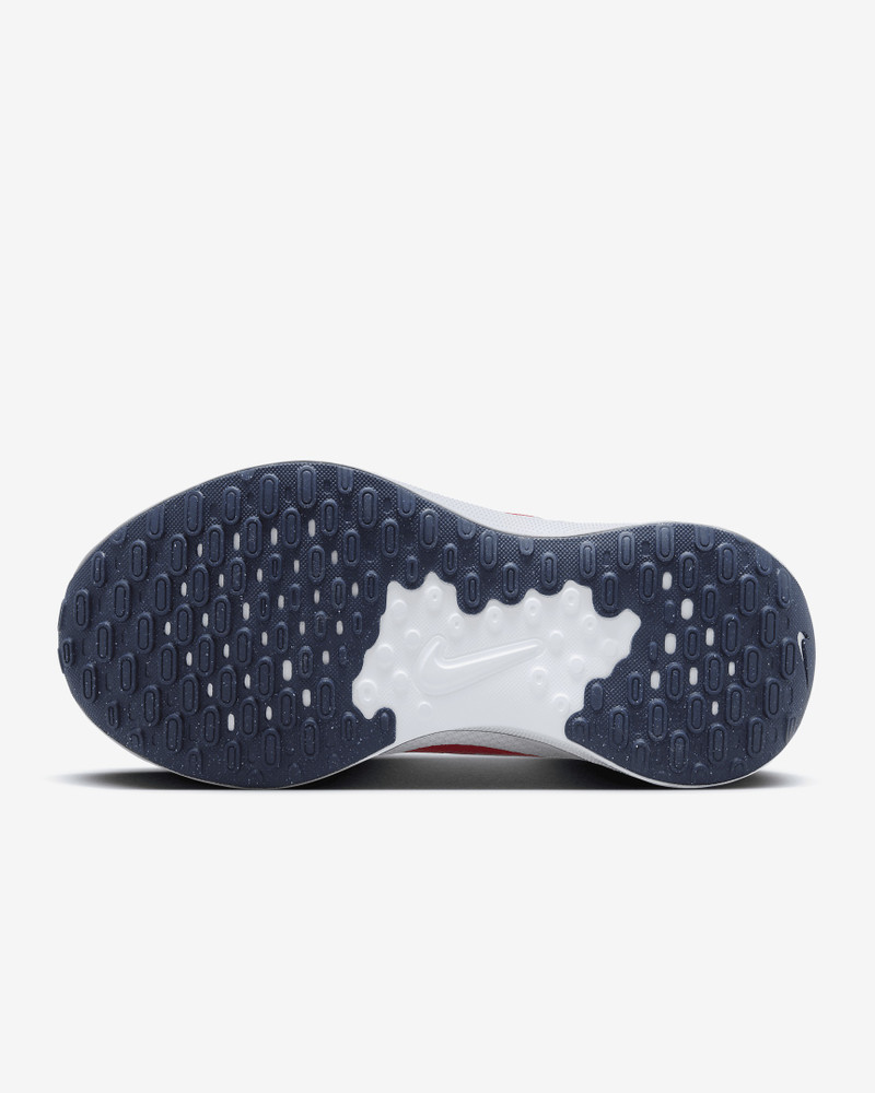 Nike Nike Men's Revolution 7 Road Running Shoes (Extra Wide) outlook