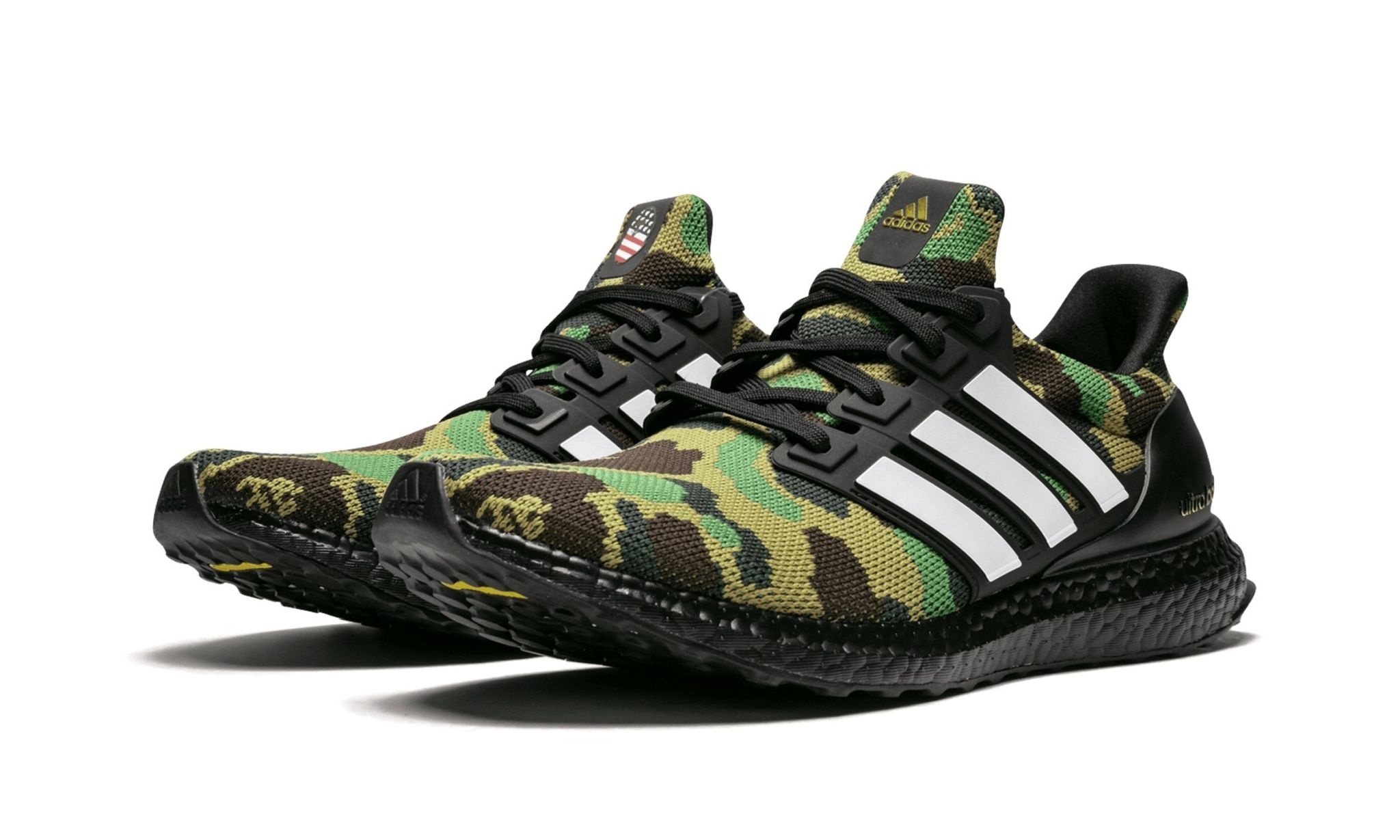 Ultra Boost Bape "1st Camo Green" - 2